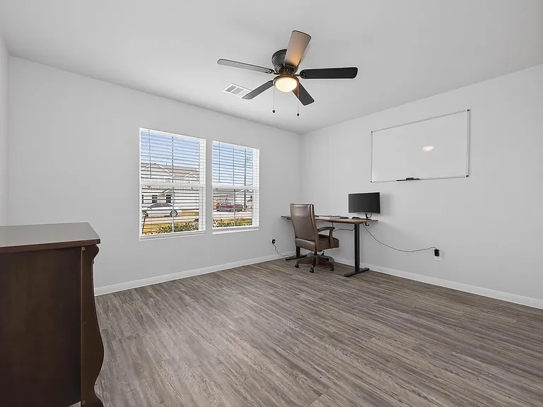 72 County Road 51028 — Photo 9