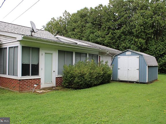 5th image of 235 Creek Rd