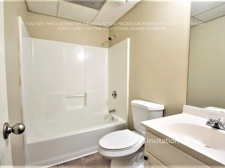 1885 Chadwick Dr — Photo 9