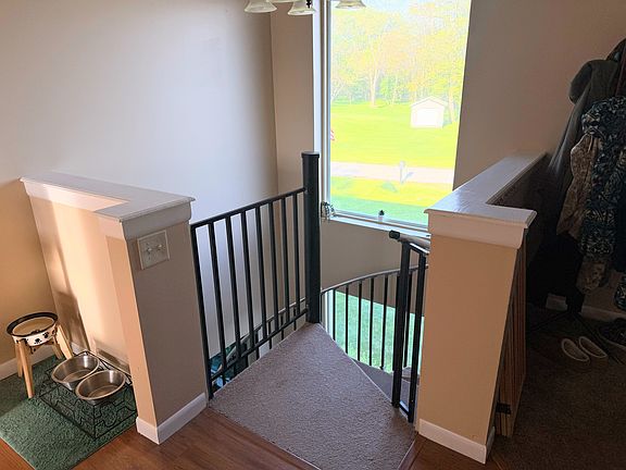 4th image of 7334 Maridon Rd