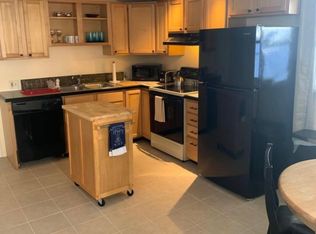 1 Christian Hill Rd, Great Barrington, MA 01230