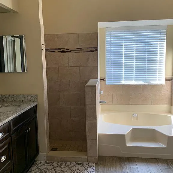 881 Silversmith Cir — Photo 12