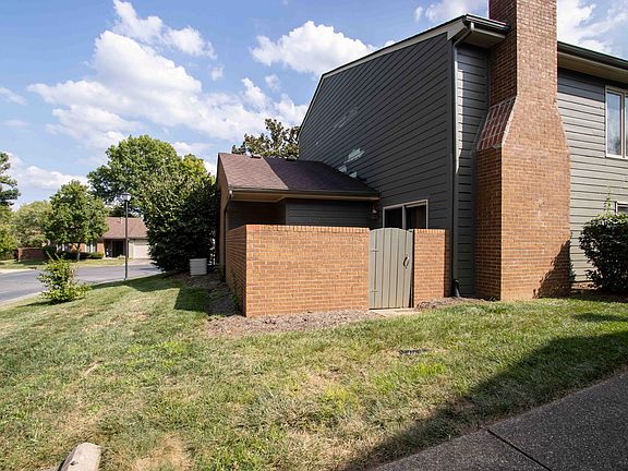 2nd image of 2140 Fort Harrods Dr APT 37