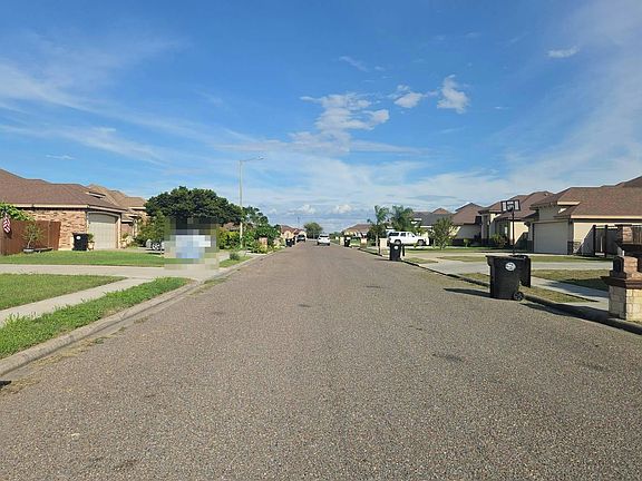 5th image of 2012 Page Ave