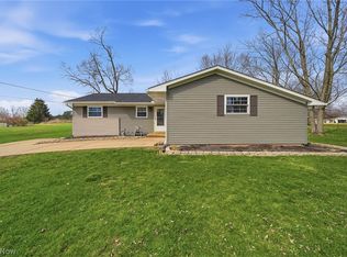 6101 Skylark St SW, Canton, OH 44706