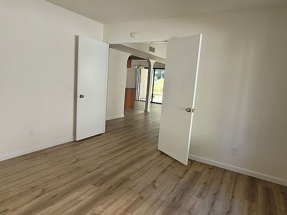 2nd image of 10360 Ridgewater Ln