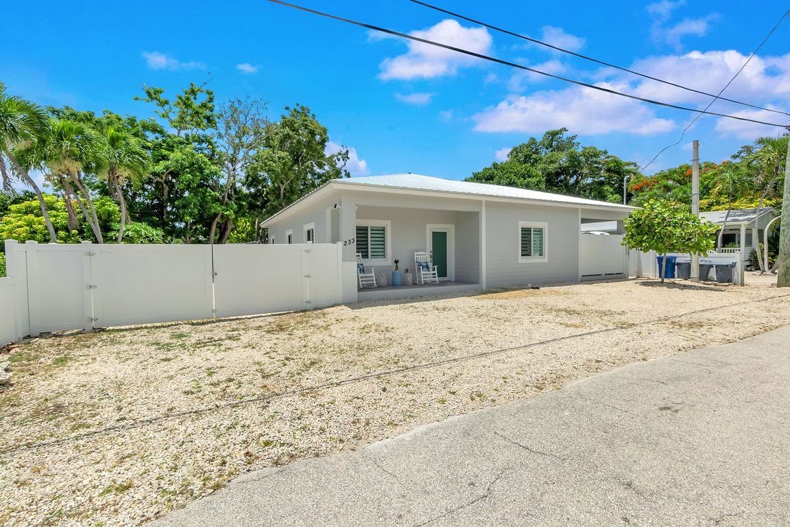 233 Loeb Ave, Key Largo, FL 33037 | MLS #611001 | Zillow