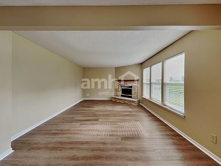 14299 Refreshing Garden Ln — Photo 6