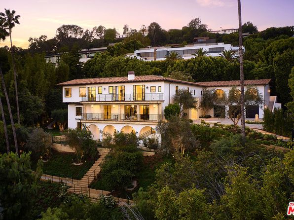 701 Nimes Rd, Los Angeles, CA