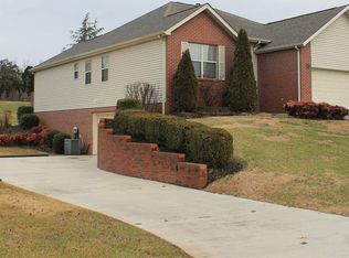 7308 Sweetbriar Dr, Talbott, TN 37877