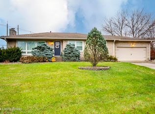 4701 Lacarem Dr, Jeffersontown, KY 40299