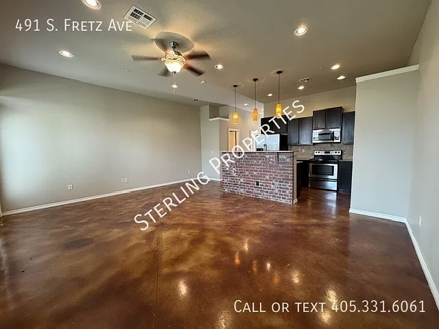 491 S Fretz Ave — Photo 5