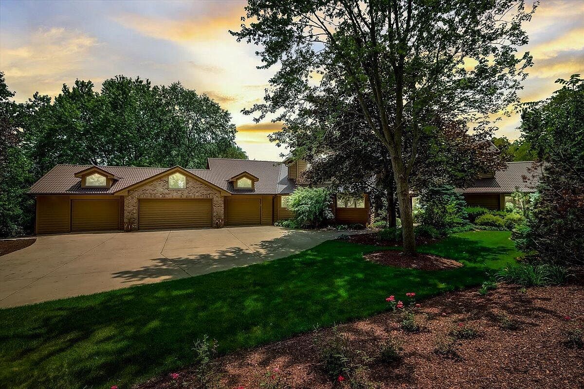 9210 County Road K, Franksville, WI 53126 Zillow