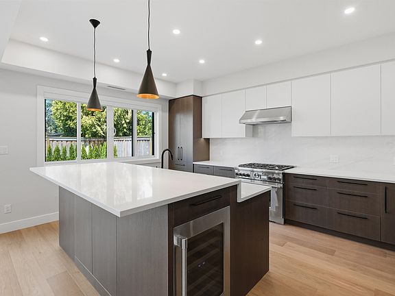 4th image of 173 66a St