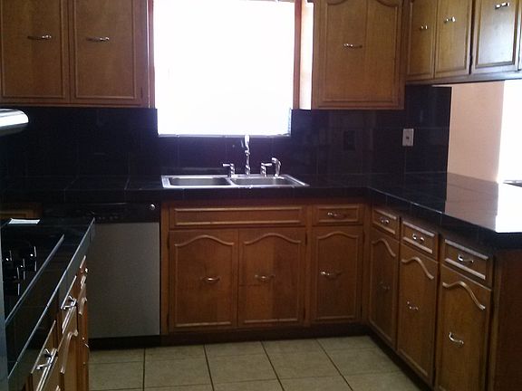 Kitchen2