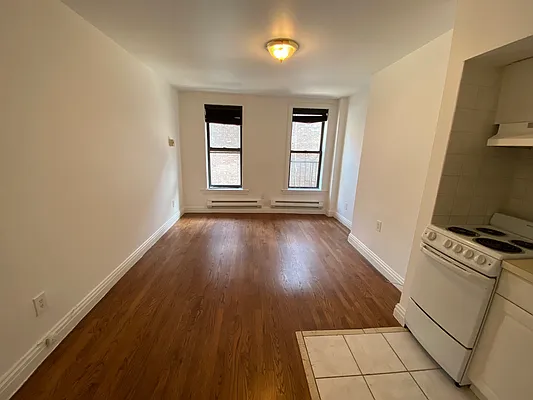 Rented by Corcoran | media 26