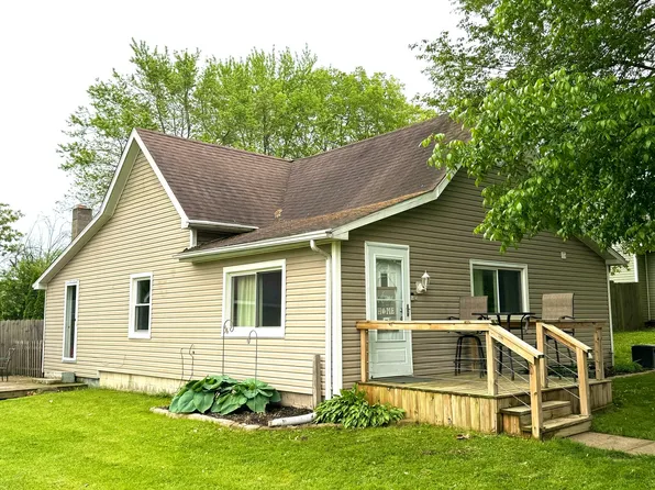213 N Vine St, Ladoga, IN 47954
