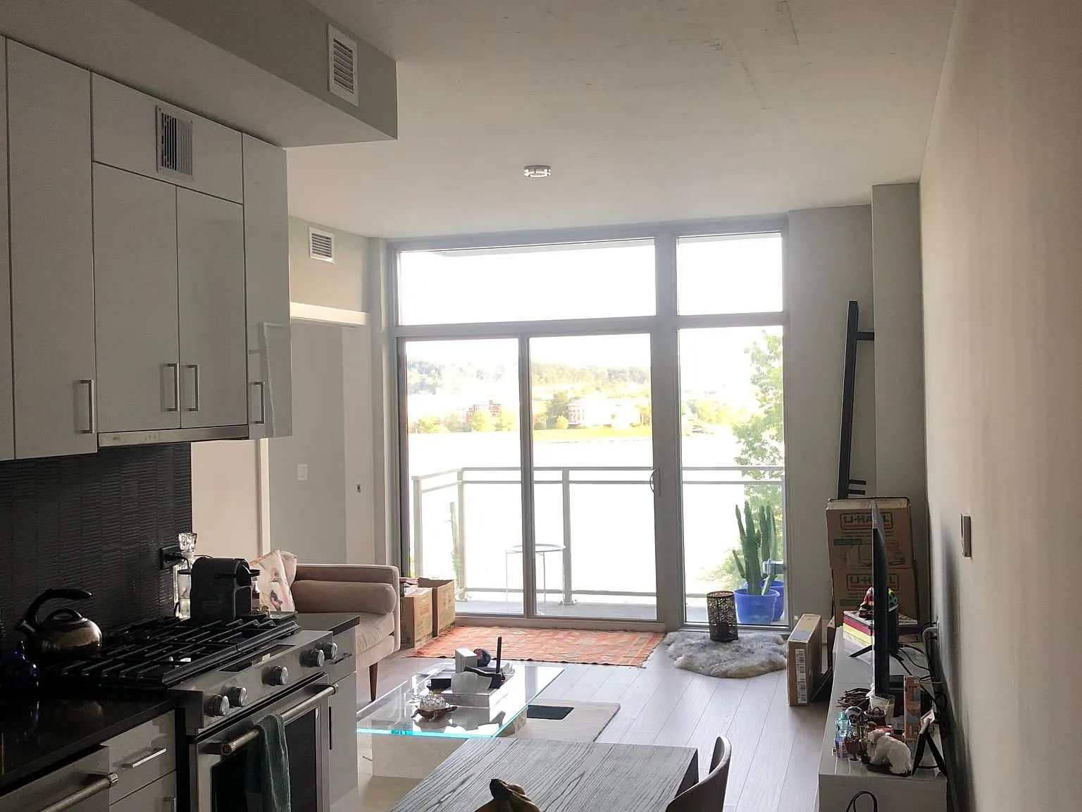88 V St SW — Photo 4