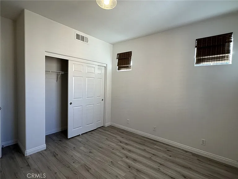 611 McKenna St — Photo 16