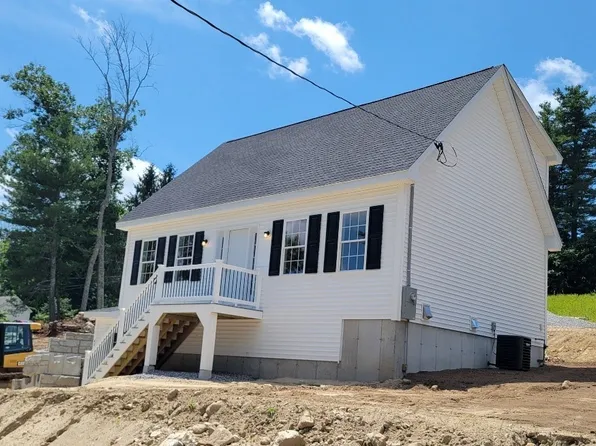 51 High St, Winchendon, MA 01475