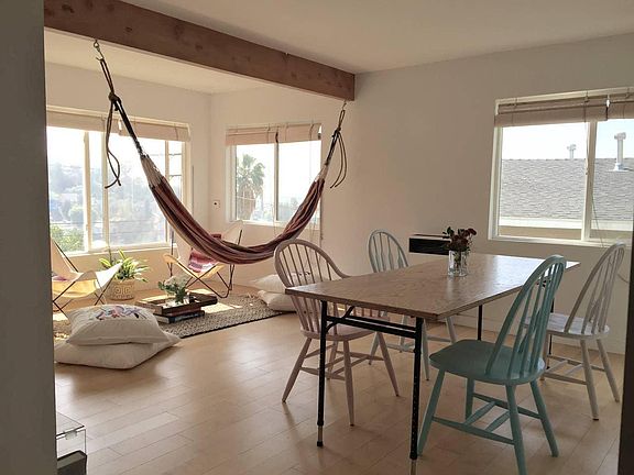 Interconnected living room / dining area