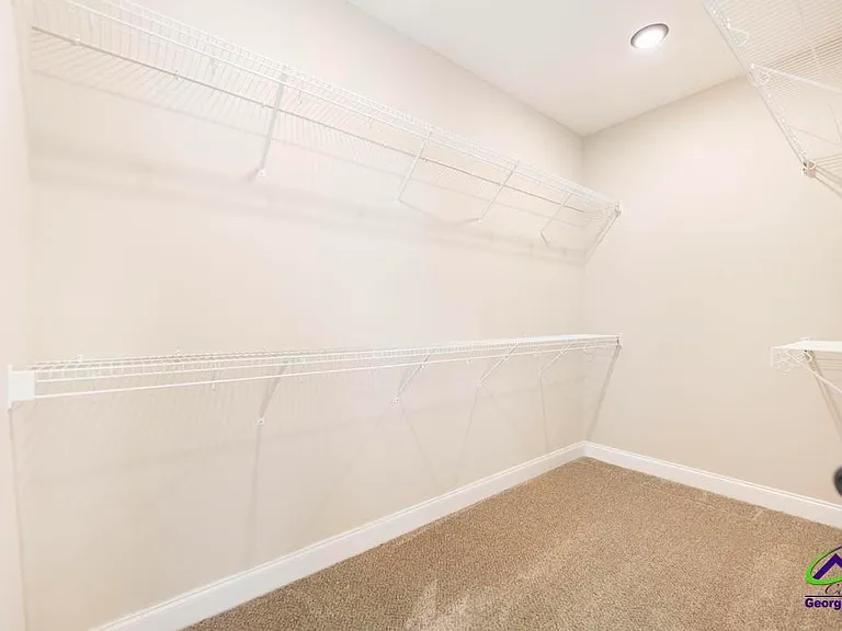 605 Adirondac Way — Photo 21