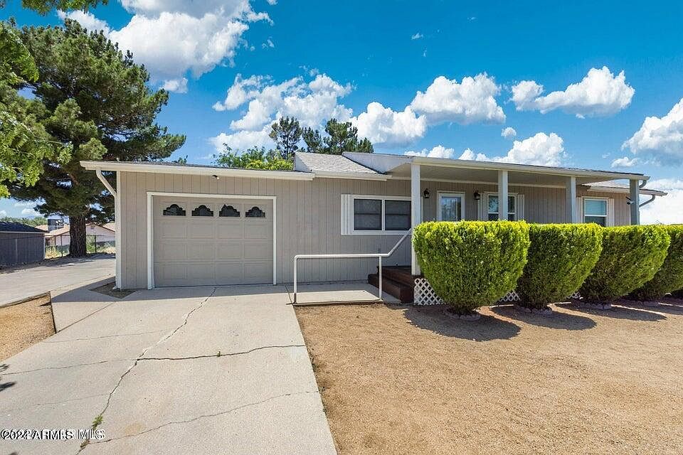 2nd image of 6041 N Rim Drive