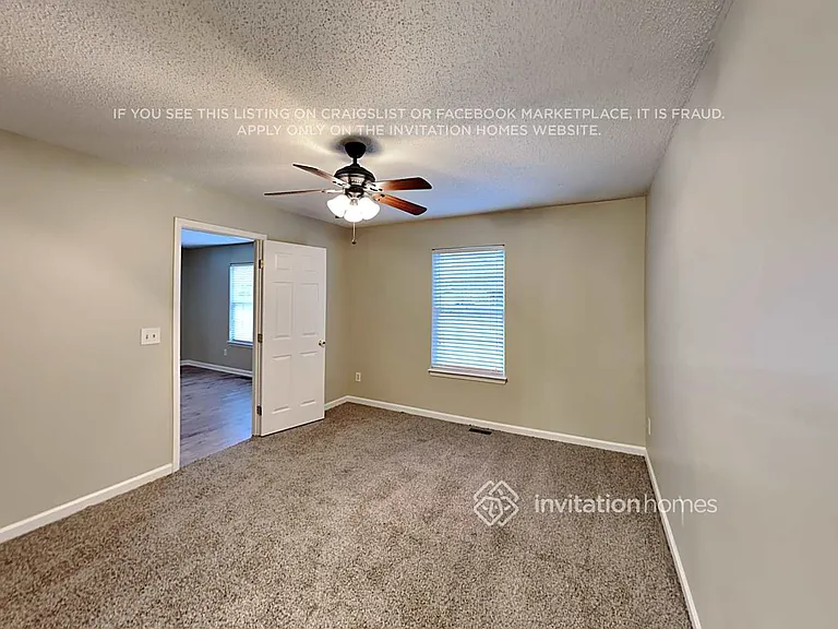 53 Millers Dr — Photo 10