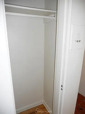 Rented by City Connections Realty | media 15