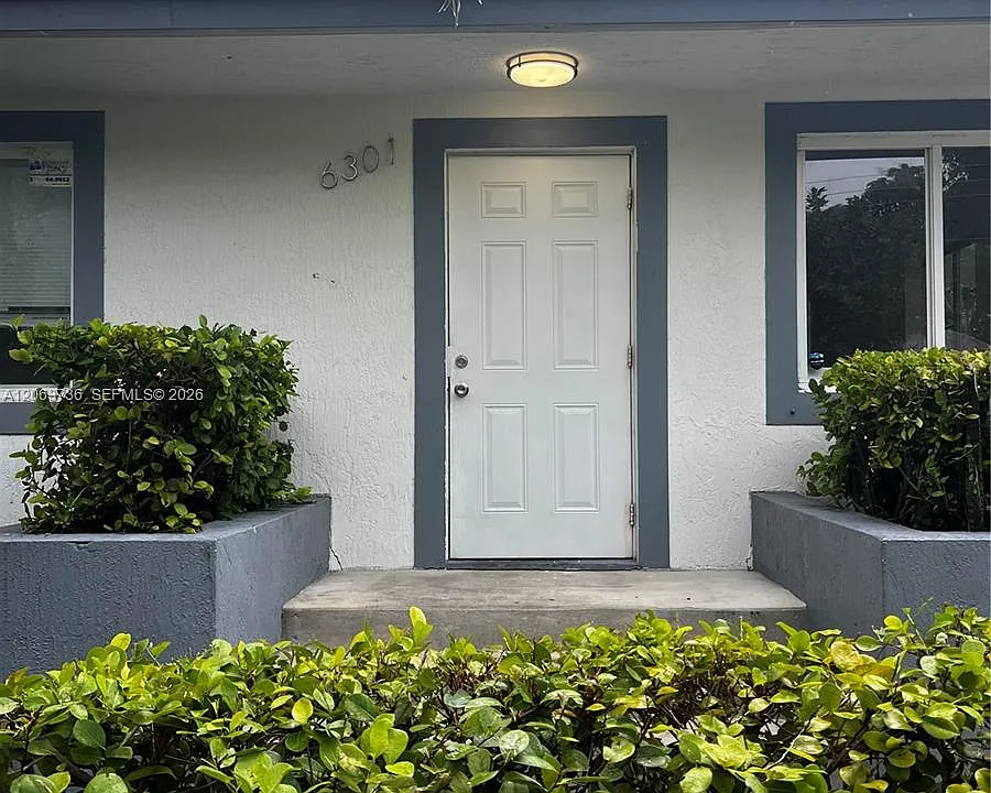 6301 NW 1st Pl