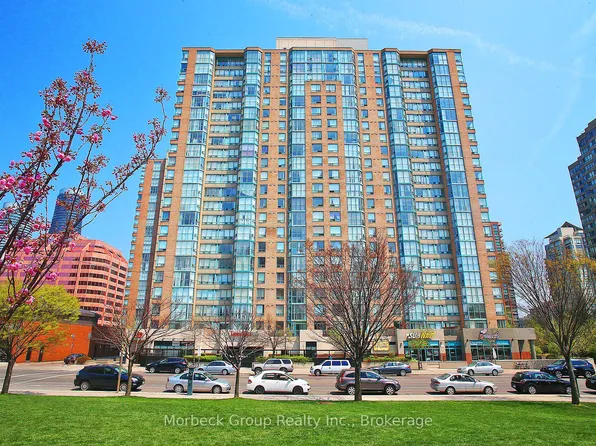 285 Enfield Pl #1901, Mississauga, ON L5B 3Y6