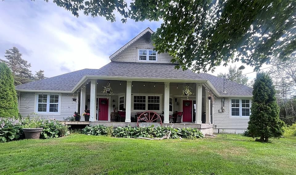 1st image of 184 Bayview Street