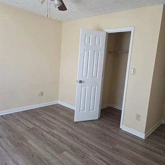 2120 Fieldstone View Ct SE — Photo 8