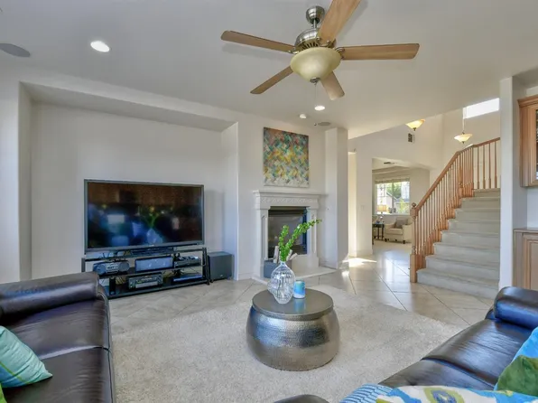 116 Emma Ct, Roseville, CA 95661