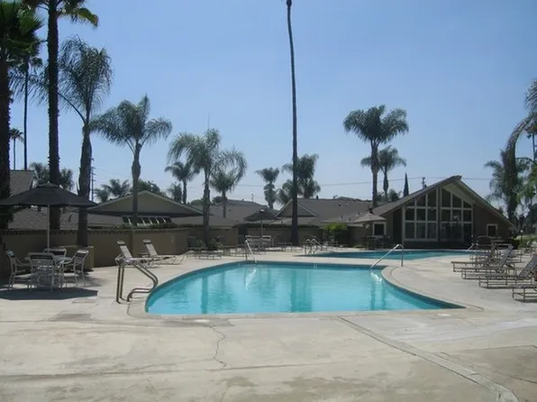 The Village at Claremont, 750 W San Jose Ave #2B-1Ba-1040Sqft, Claremont, CA 91711