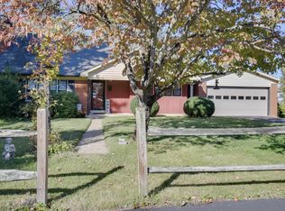 23 Windy Knoll Ln, Staunton, VA 24401