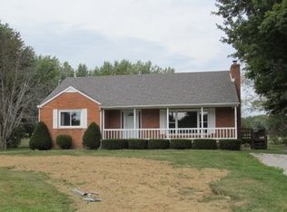 329 Weakland Rd, Mogadore, OH 44260