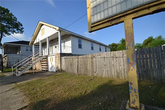 2512 Elysian Fields Ave #C — Photo 3