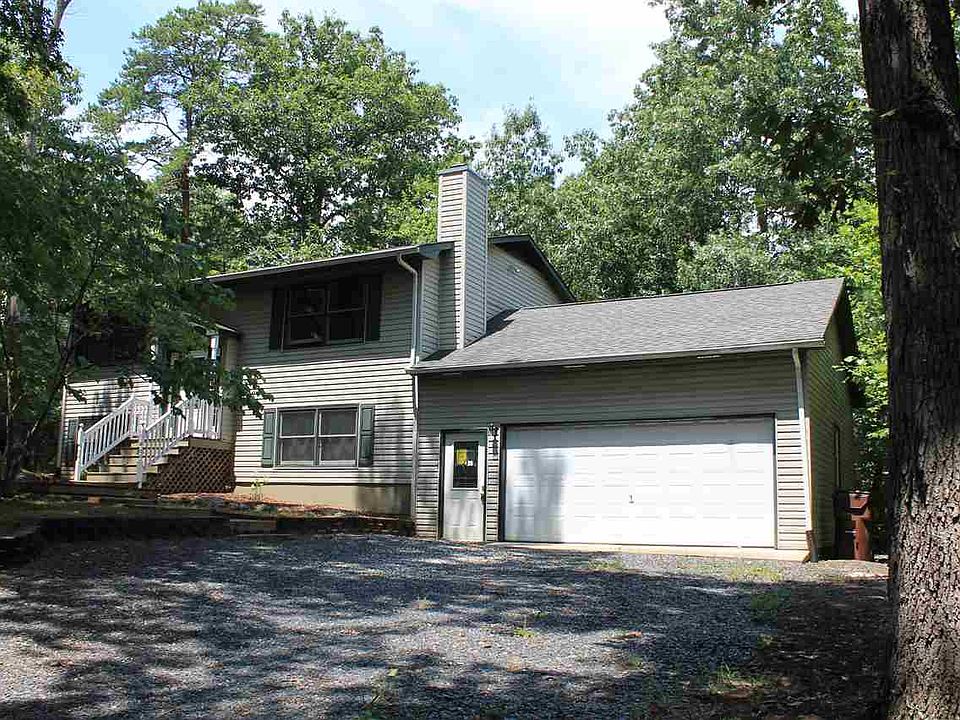 1st image of 12 Blackwood Ln