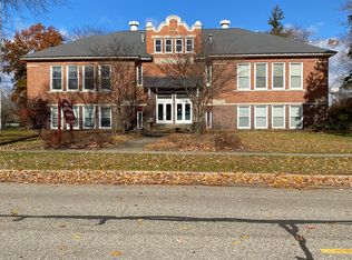 320 W Bridge St #5, Plainwell, MI 49080