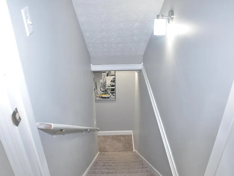 205 Belvedere Grn — Photo 30