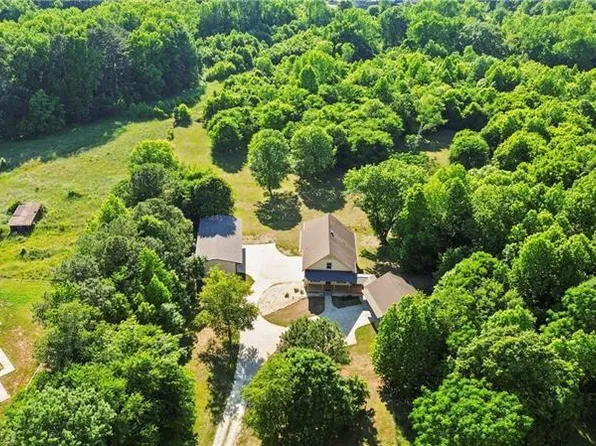 4140 Highway 332, Hoschton, GA 30548