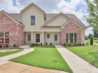 1630 Academy Dr #836, Auburn, AL 36830