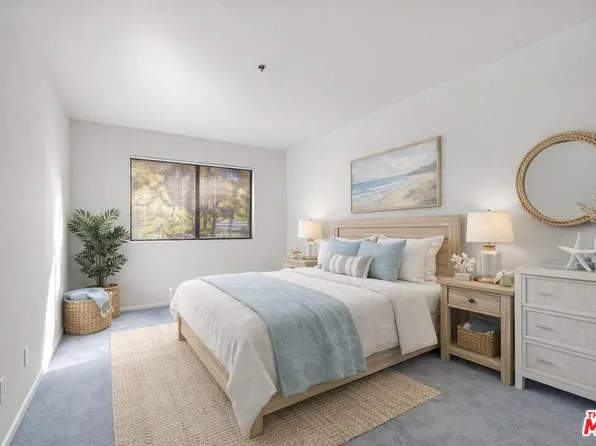 501 Palisades Dr, Pacific Palisades, CA