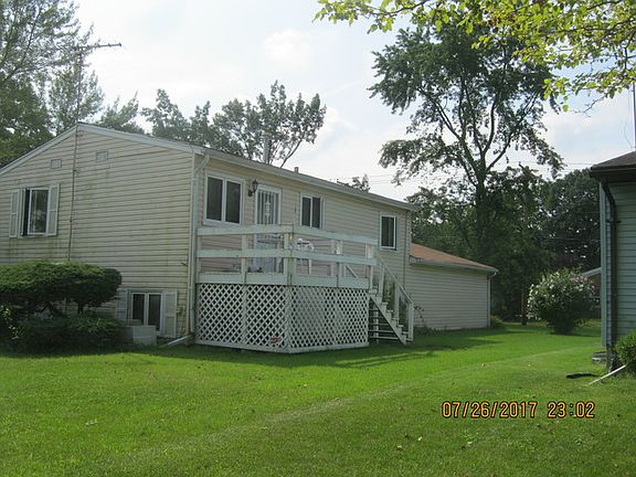 4th image of 2126 Belmont Ave