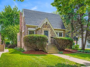 4017 Park Ave, Brookfield, IL 60513