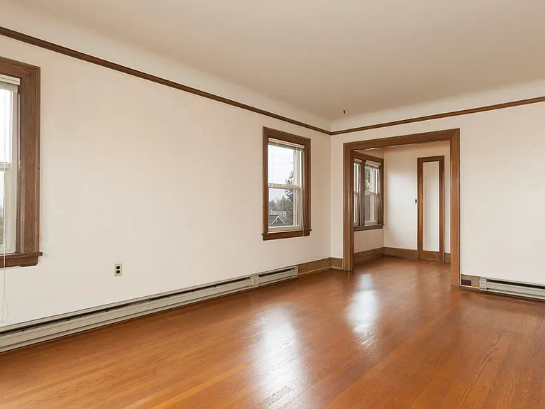 St. Helens Apartments — Photo 19