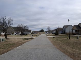 90 Snowy Egret Ct, Louisburg, NC 27549