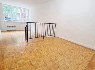27 W 71st St APT 1D, New York, NY 10023