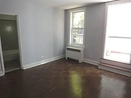 Sold by Douglas Elliman | media 40